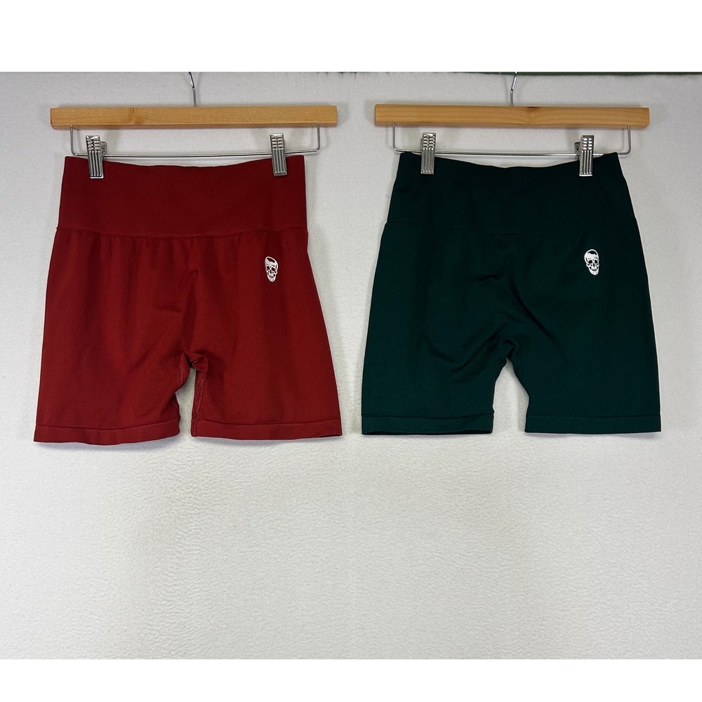 Gymcore Gymreapers Womens Medium Red Green Seamless Scrunch Butt Training Shorts